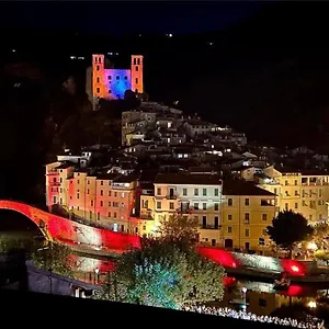 giorgios-inn.hotelitalianriviera.com/